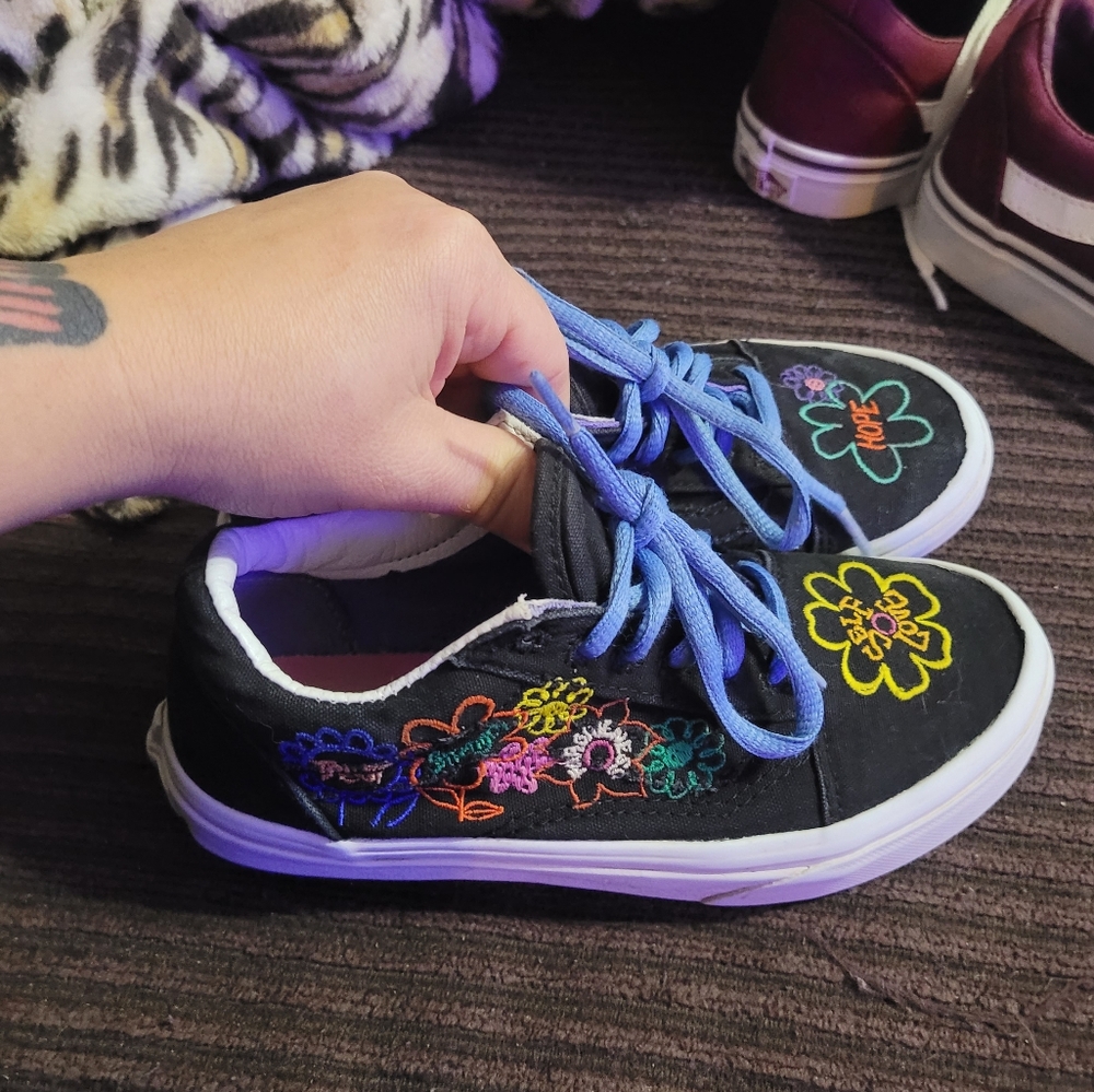 Girls vans - Picture 2 of 6